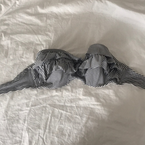 Bikini top - Picture 1 of 2